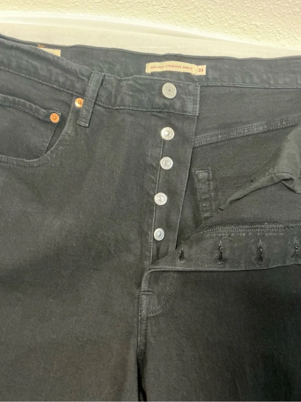 Levi's Straight Black Men's Jeans waist 33